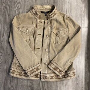 White House Black Market Spring Jacket size 6. Color is Light golden brown